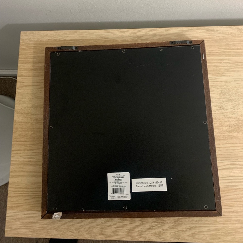 3D Wire Shadow Box Wall Decor - Picture 6 of 6